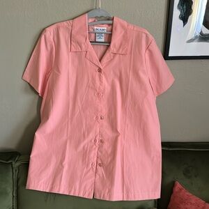 Blair Short-Sleeve Pink Button Up Size Large